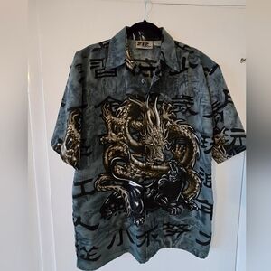 Vintage 212NPC Men’s Short-Sleeve Dragon And Panther Asian Shirt. Medium